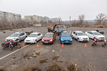 парковка автомобиля